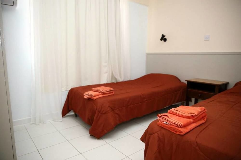 Alora Apartments Larnaca Bagian luar foto